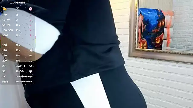 Snapshot of sofiagutierrez__ chatting on October 2025 03:56:02 PM sofiagutierrez online show from October 2025 03:56:02 PM