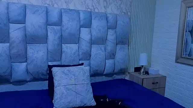 Snapshot of sofiagutierrez__ chatting on November 2025 01:06:02 AM sofiagutierrez online show from November 2025 01:06:02 AM