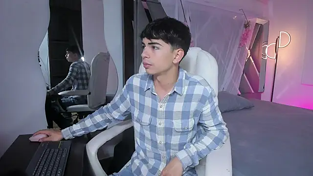 Peter chase online show from November 2025 01:12:02 PM