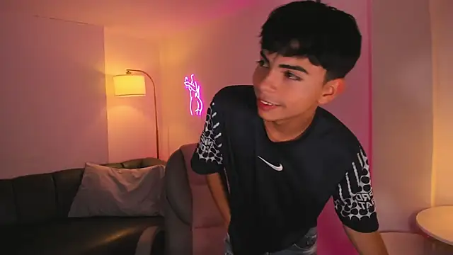 Peter chase online show from November 2025 06:29:01 PM