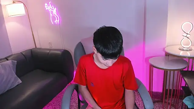 Peter chase online show from November 2025 06:28:02 PM