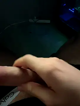 jstntz online show from November 2025 12:09:01 AM