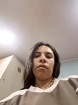 Snapshot of VioletStonee1 chatting on September 2025 08:34:02 PM VioletStonee1 online show from September 2025 08:34:02 PM