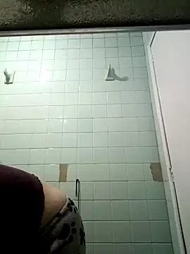 Snapshot of VioletStonee1 chatting on September 2025 04:12:01 PM VioletStonee1 online show from September 2025 04:12:01 PM