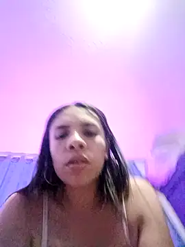 Snapshot of VioletStonee1 chatting on October 2025 08:04:01 PM VioletStonee1 online show from October 2025 08:04:01 PM