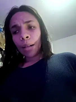 Snapshot of VioletStonee1 chatting on October 2025 09:37:01 PM VioletStonee1 online show from October 2025 09:37:01 PM