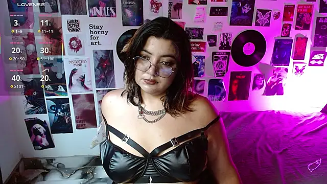 Roxy f w online show from April 2026 06:24:02 PM