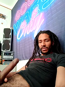 Mikaaa97 online show from May 2026 11:48:01 AM