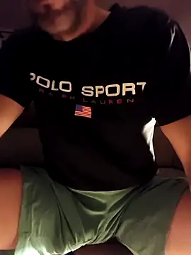 wolfihot33 online show from September 2025 10:02:02 PM