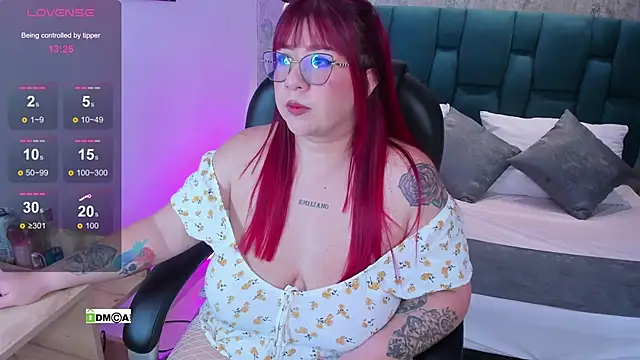 Snapshot of Bellavelvet_1 chatting on September 2025 03:55:02 AM Bellavelvet 1 online show from September 2025 03:55:02 AM