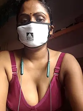 Jasmine Januja online show from October 2025 08:33:02 AM