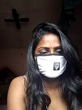 Jasmine Januja online show from October 2025 10:06:01 AM