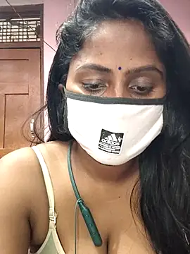 Jasmine Januja online show from November 2025 08:14:01 AM