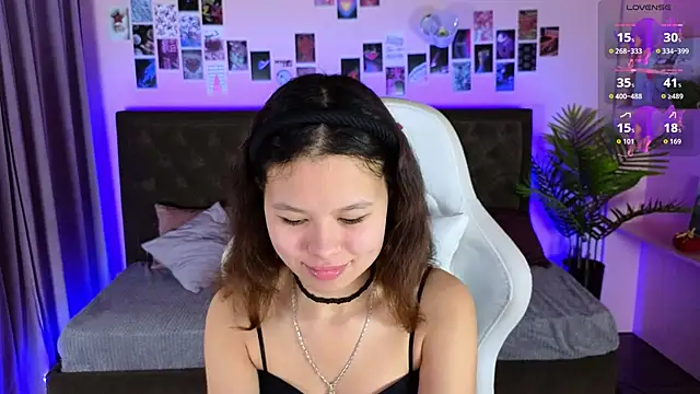 Snapshot of moco_choco chatting on November 2025 07:00:02 AM moco choco online show from November 2025 07:00:02 AM