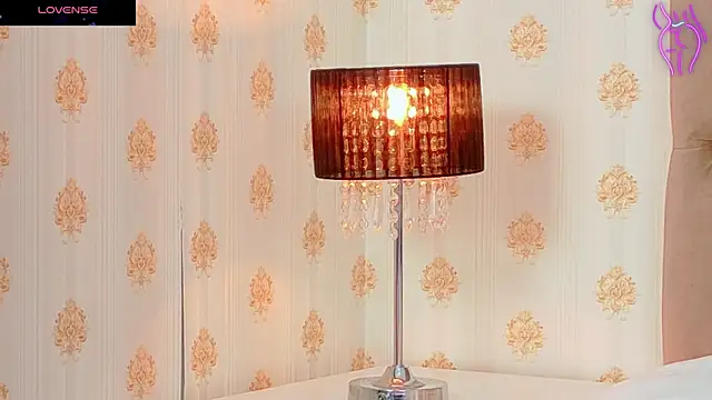 CoraVex online show from October 2025 04:23:02 AM