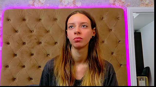 CoraVex online show from June 2026 03:49:01 AM
