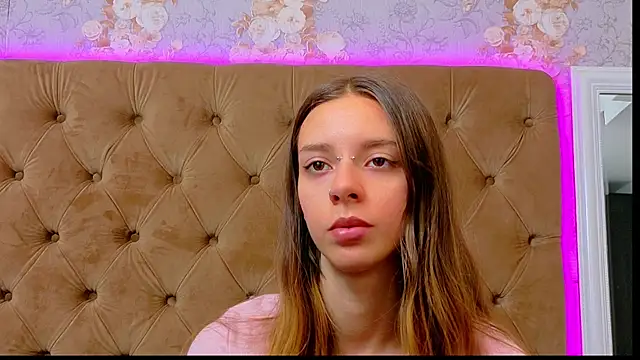 CoraVex online show from June 2026 03:58:02 AM