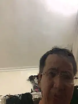 MaiHoang2k online show from October 2025 02:47:02 PM