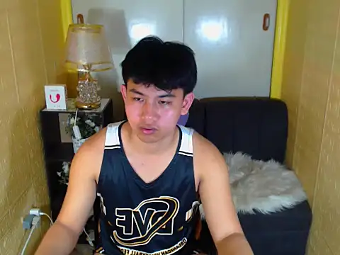 charliebighead online show from February 2026 01:31:01 AM