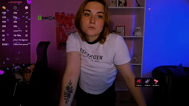 casey meow  online show from September 2025 08:17:01 AM