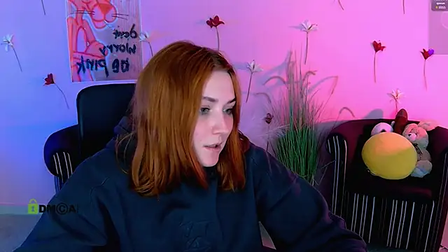 Snapshot of casey_meow_ chatting on April 2026 09:08:01 AM casey meow online show from April 2026 09:08:01 AM
