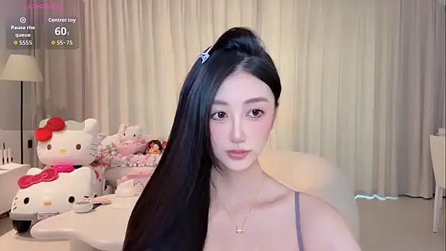 Snapshot of Melody-11 chatting on November 2025 01:06:02 AM Melody-11 online show from November 2025 01:06:02 AM