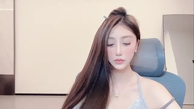 Melody-11 online show from March 2026 06:36:01 PM