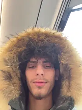 Snapshot of Albino1122 chatting on February 2026 08:43:02 AM Albino1122 online show from February 2026 08:43:02 AM