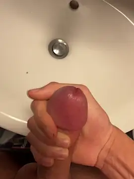 Snapshot of Albino1122 chatting on February 2026 12:12:01 PM Albino1122 online show from February 2026 12:12:01 PM