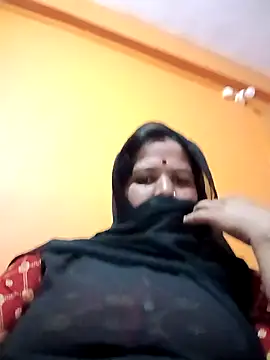 Snapshot of Hott_locky chatting on September 2025 05:07:02 PM Hott locky online show from September 2025 05:07:02 PM