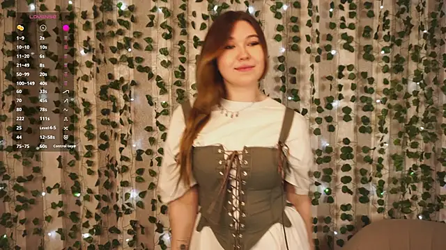 Snapshot of cheeky_cherry_juice chatting on November 2025 01:33:02 PM cheeky cherry juice online show from November 2025 01:33:02 PM