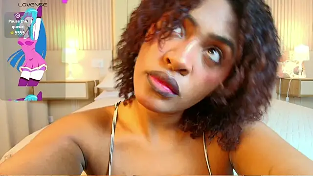 Snapshot of alessia_moon1 chatting on March 2026 12:10:02 PM alessia moon1 online show from March 2026 12:10:02 PM