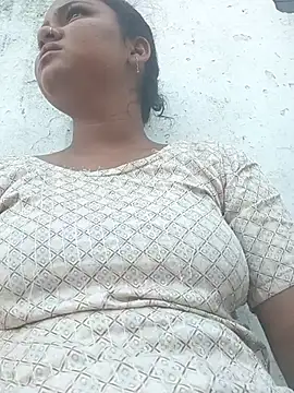 Snapshot of Hot_Shredha chatting on October 2025 10:57:02 AM Hot Shredha online show from October 2025 10:57:02 AM