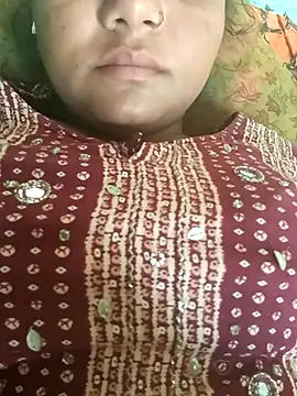 Snapshot of Hot_Shredha chatting on October 2025 05:28:01 AM Hot Shredha online show from October 2025 05:28:01 AM