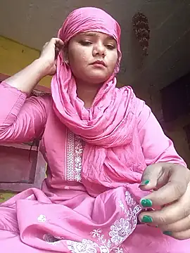 Hot Shredha online show from November 2025 10:03:02 AM