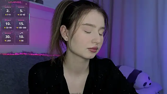 Snapshot of _Lua__ chatting on March 2026 01:04:02 PM Lua online show from March 2026 01:04:02 PM