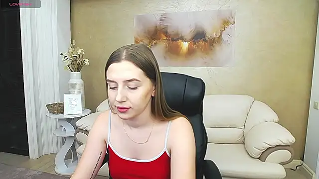 KissMe Now  online show from January 2026 02:43:01 PM