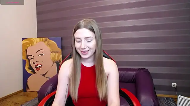 KissMe Now  online show from February 2026 01:43:01 PM