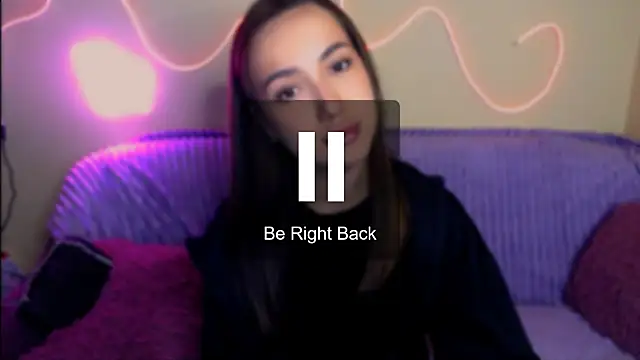 Snapshot of Mia_cutie77 chatting on October 2025 09:21:01 AM Mia cutie77 online show from October 2025 09:21:01 AM