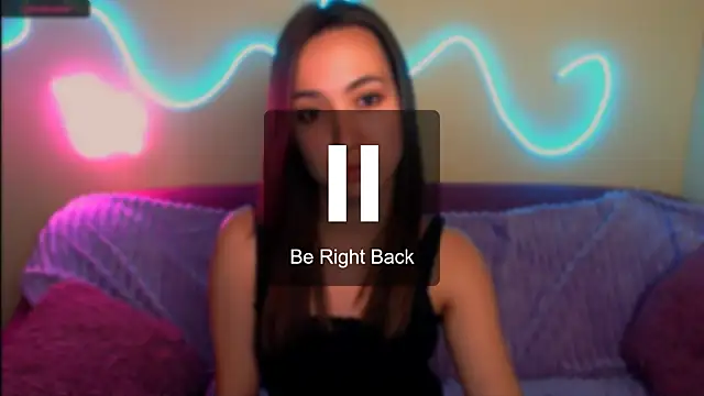 Snapshot of Mia_cutie77 chatting on October 2025 10:37:01 AM Mia cutie77 online show from October 2025 10:37:01 AM