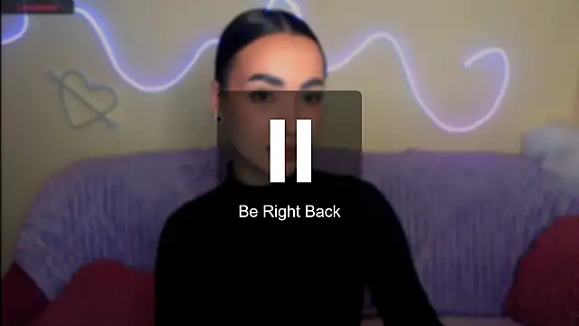 Snapshot of Mia_cutie77 chatting on November 2025 10:06:02 AM Mia cutie77 online show from November 2025 10:06:02 AM