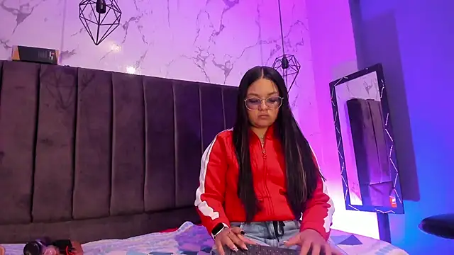 Snapshot of Kitty_chs1 chatting on October 2025 07:32:02 PM Kitty chs1 online show from October 2025 07:32:02 PM