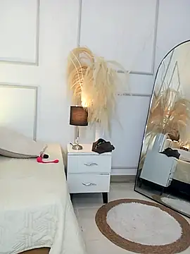 Violet and Paul online show from October 2025 03:18:02 AM