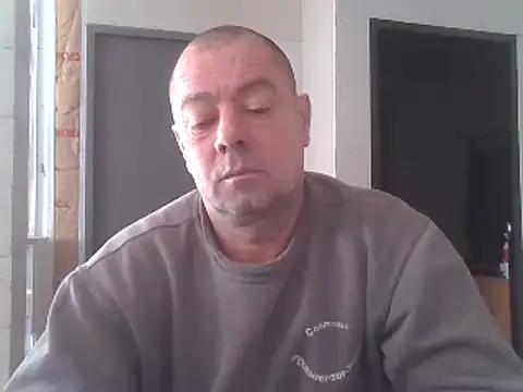 Snapshot of hugoboys4576 chatting on November 2025 11:32:02 AM hugoboys4576 online show from November 2025 11:32:02 AM