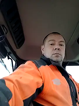 Snapshot of hugoboys4576 chatting on December 2025 08:52:01 AM hugoboys4576 online show from December 2025 08:52:01 AM