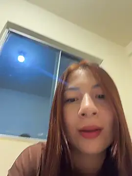 Snapshot of Karlee_Grey1 chatting on April 2026 02:14:01 AM Karlee Grey1 online show from April 2026 02:14:01 AM