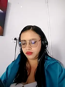 MILA  06 online show from October 2025 12:39:01 PM