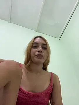 Snapshot of loirinhaaa chatting on March 2026 10:47:01 PM loirinhaaa online show from March 2026 10:47:01 PM