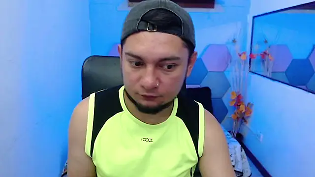 Snapshot of Felipe_Moore chatting on September 2025 11:56:01 AM Felipe Moore online show from September 2025 11:56:01 AM