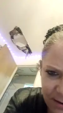 curvybabe88 online show from November 2025 04:31:02 PM